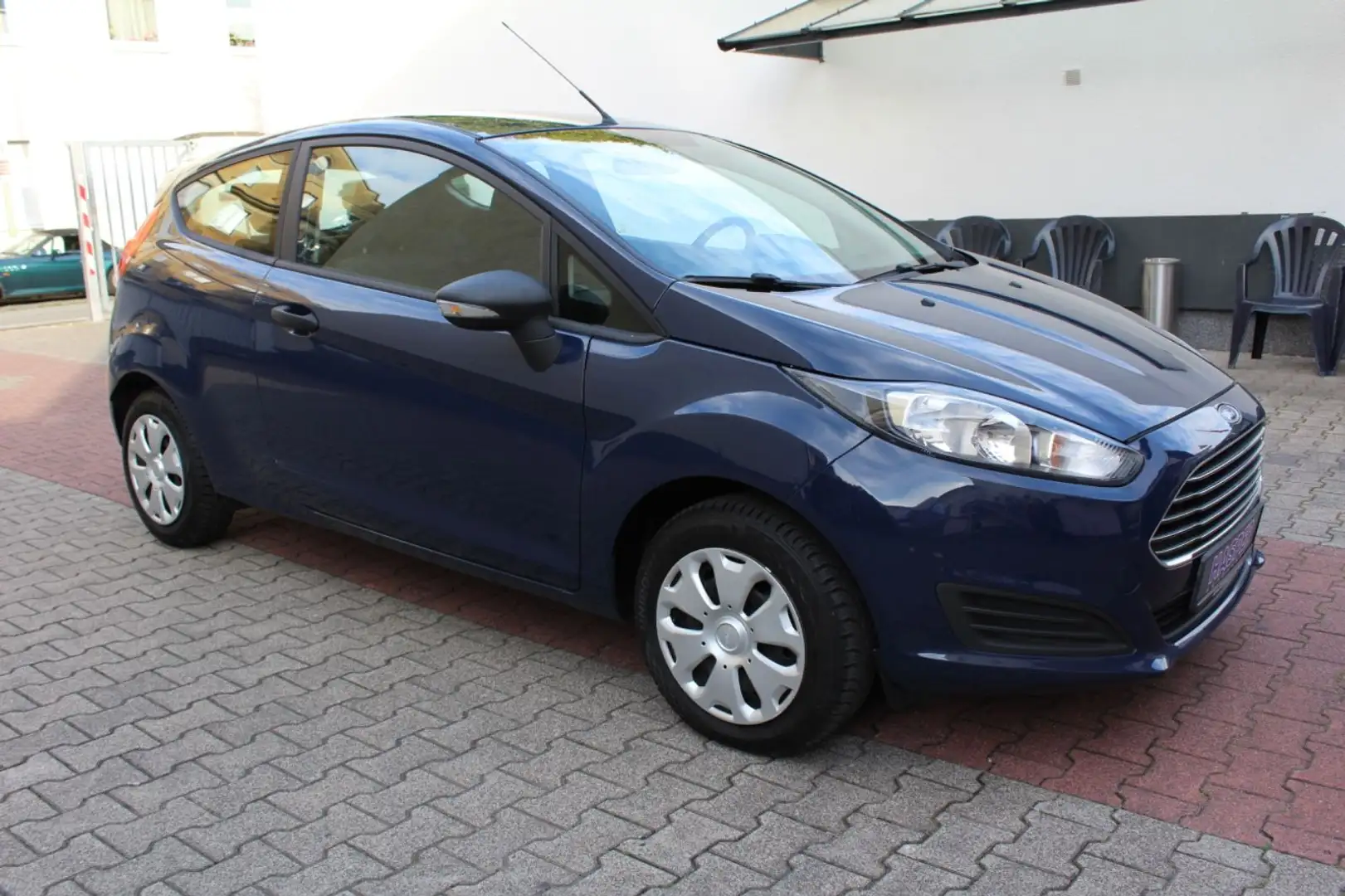 Ford Fiesta Ambiente ( 1 Hand / Klima / Tüv Neu ) Blau - 2