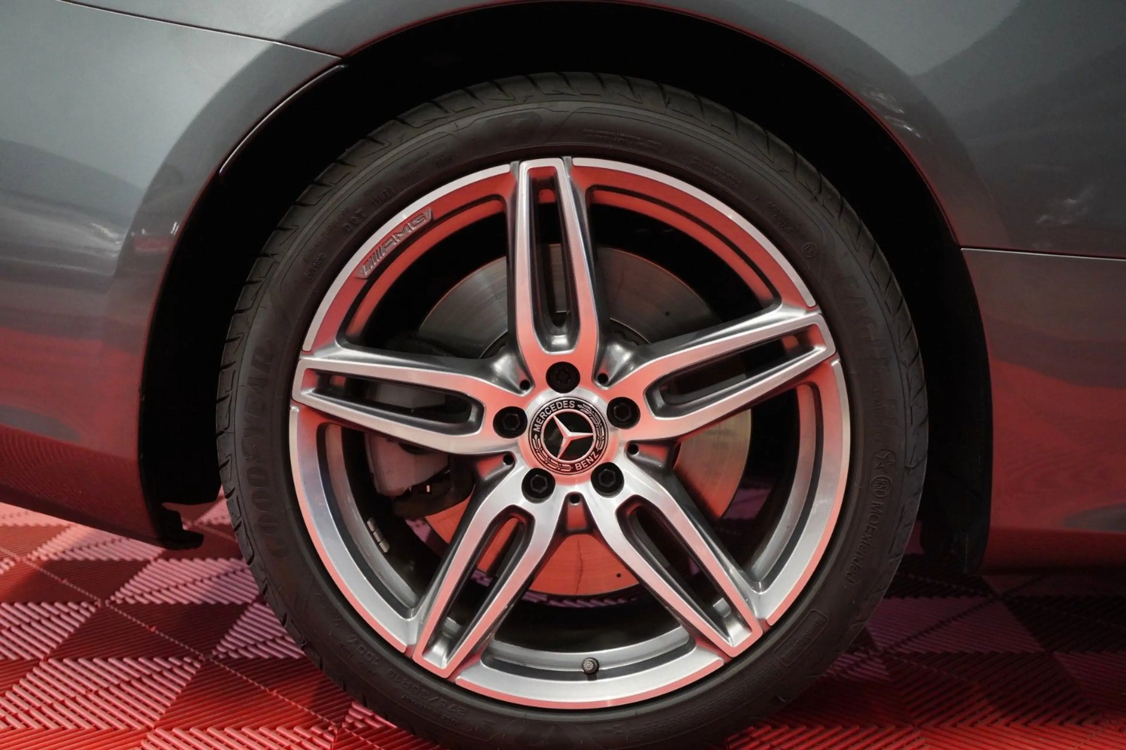 Mercedes-Benz E 400 Cabrio AMG 4 Matic 9G *2.Hand*Unfallfrei* — photo 7