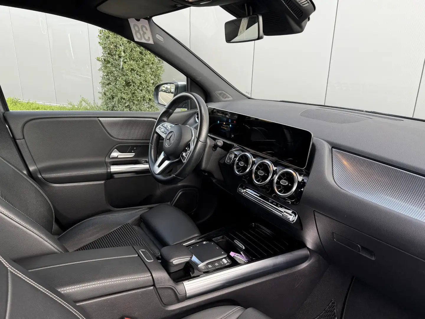Mercedes-Benz B 180 Business Line *2 JAAR GARANTIE* - 2