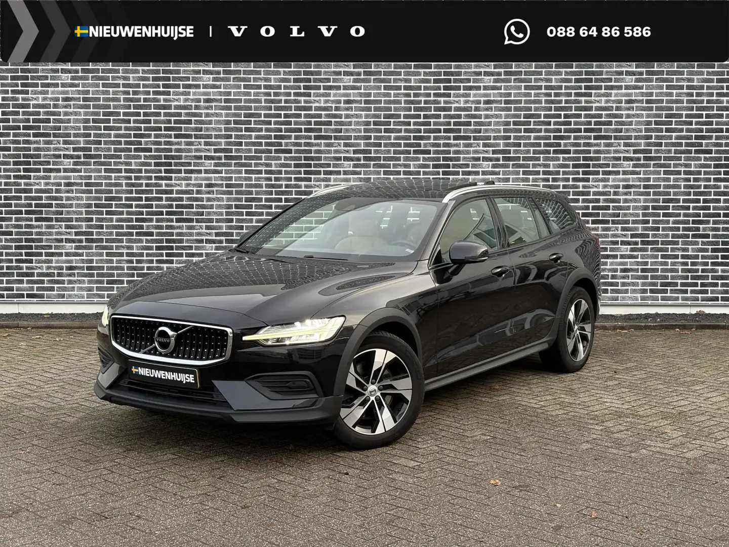 Volvo V60 Cross Country 2.0 T5 AWD Pro | Adaptieve Cruise Control | Panora Negru - 1