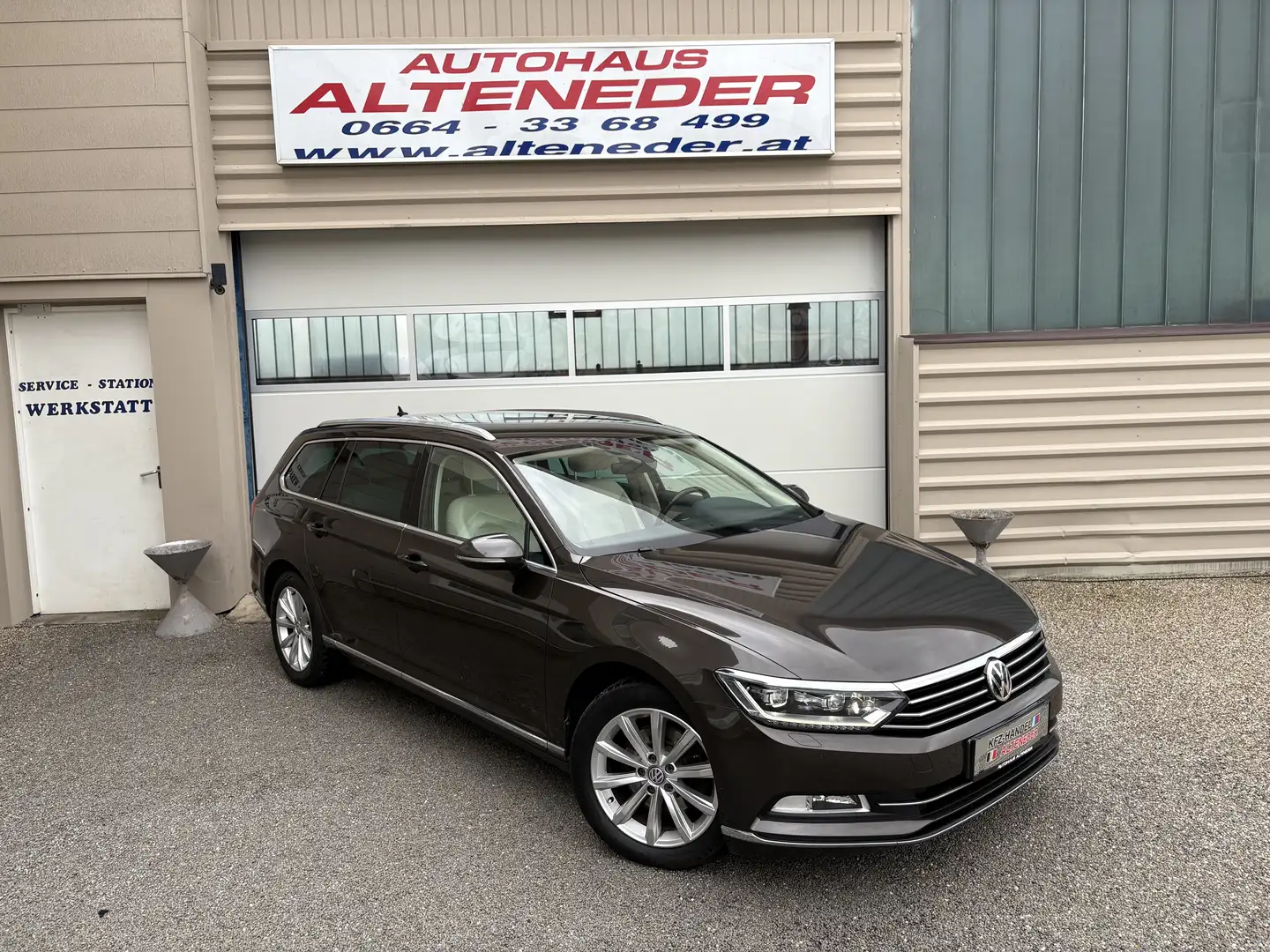 Volkswagen Passat Variant Highline 2,0 TDI SCR *NAVI*CARPLAY*RFK*STHZG*SITZH Braun - 1