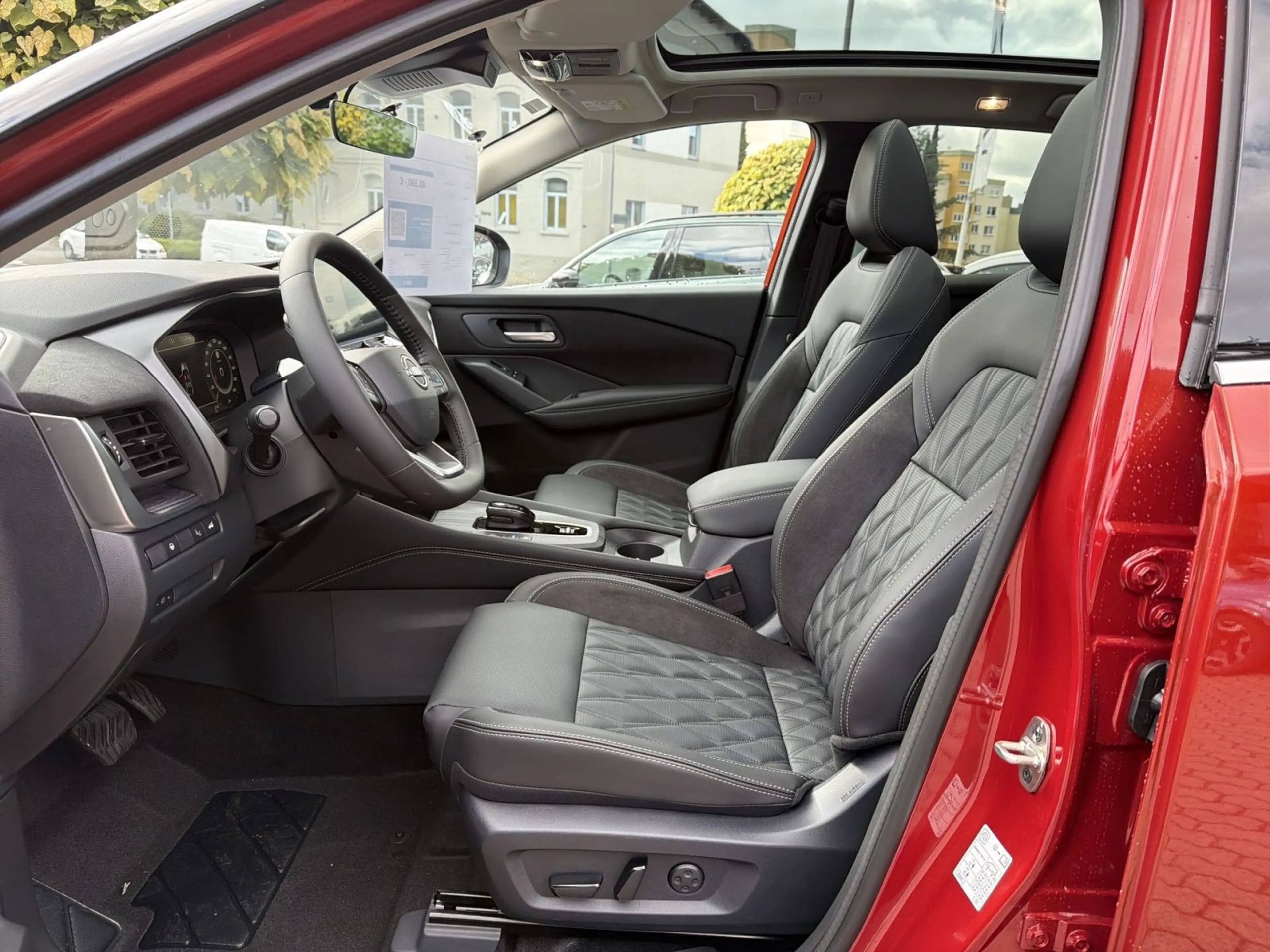 Nissan Qashqai 1.5 VC-T Tekna e-Power Premium 20" PGD — photo 12