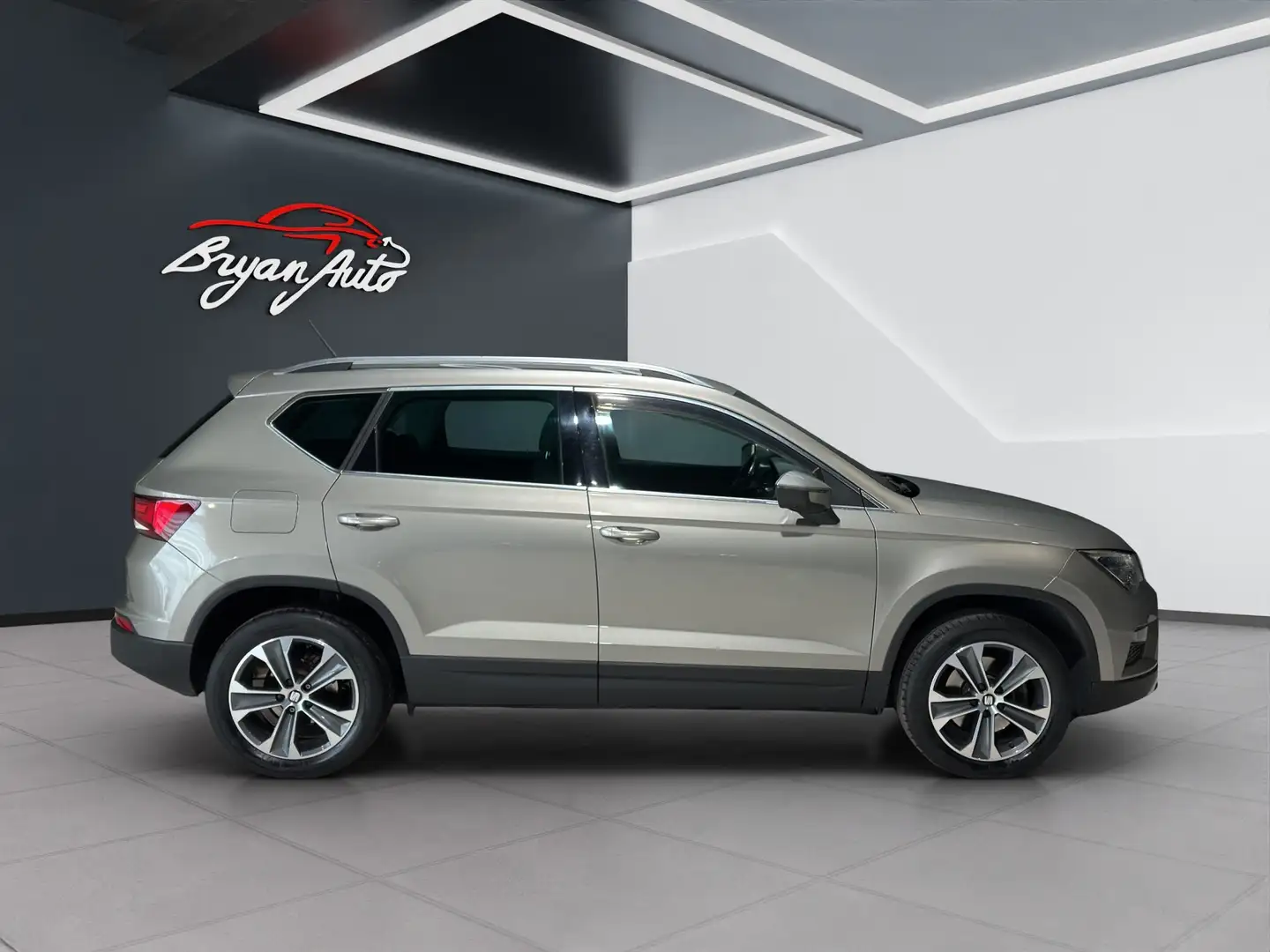 SEAT Ateca 1.6 tdi ECOMOTIVE ADVANCE - 1