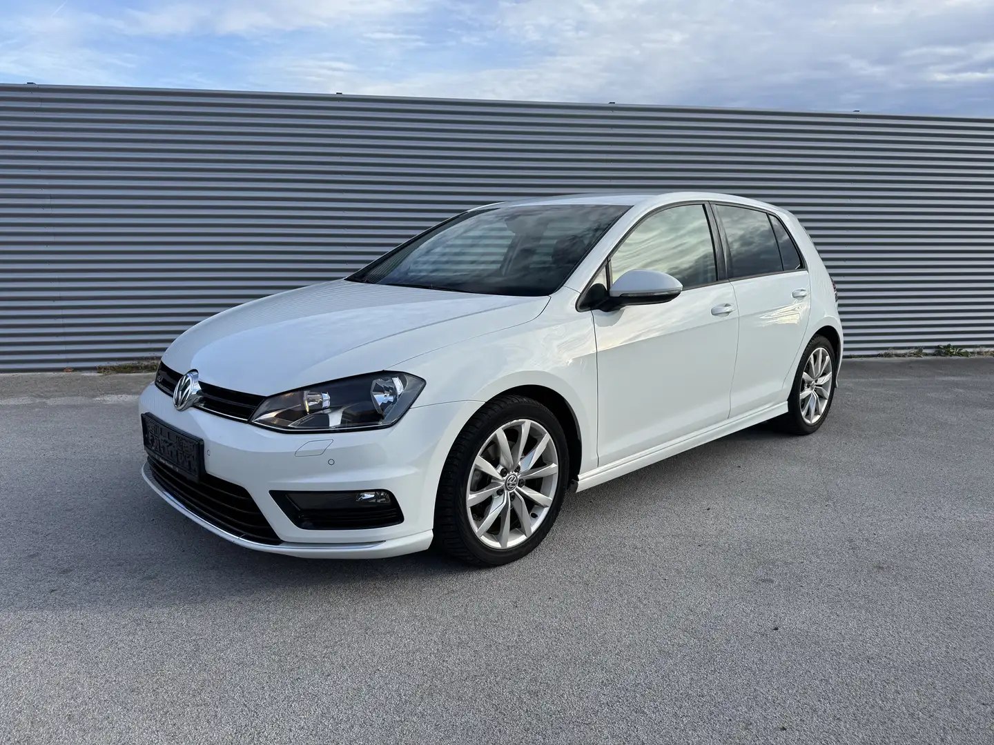 Volkswagen Golf NEU Rabbit 1,6 BMT TDI R-Line - 2