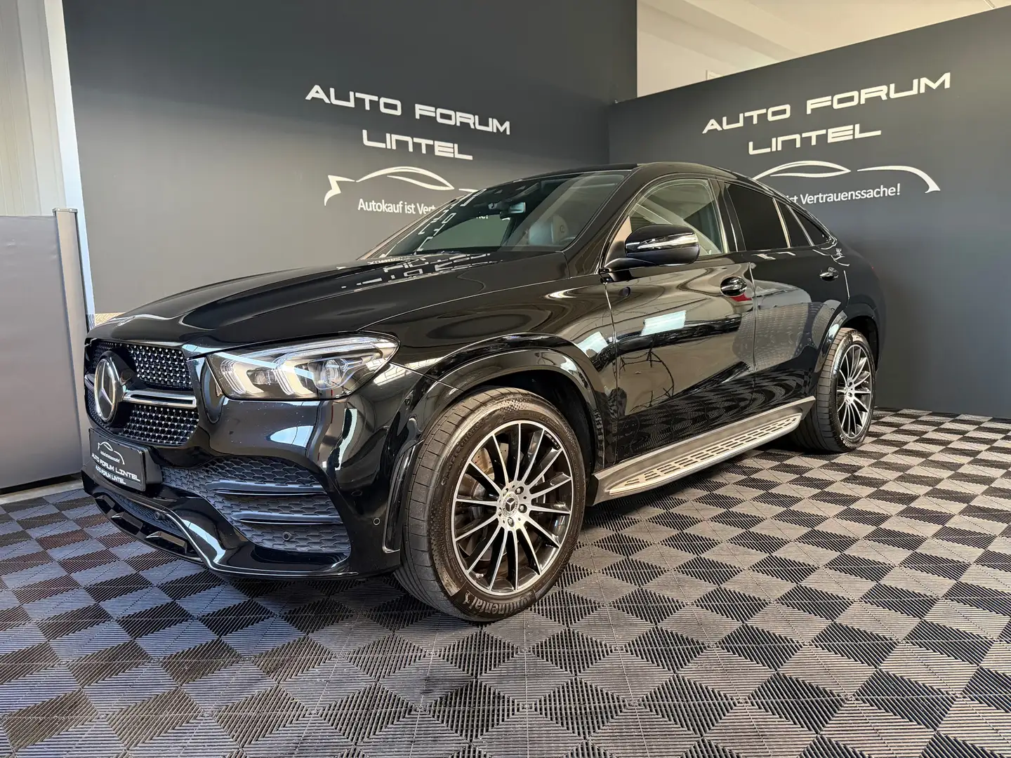 Mercedes-Benz GLE 400 d 4Matic Coupe AMG LINE-PANO-AHK-21"-BURMESTER- Noir - 2