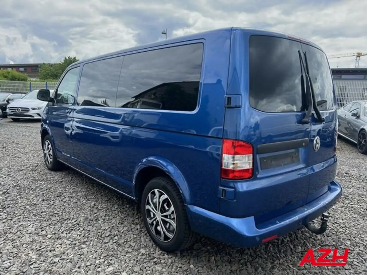 Volkswagen T5 Transporter Caravelle Comfortline 4Motion DSG Azul - 2