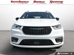 Chrysler Pacifica 2026