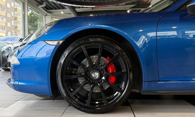 Porsche 911 Carrera 4*Schalter*Sport-Chrono*Glasdach*