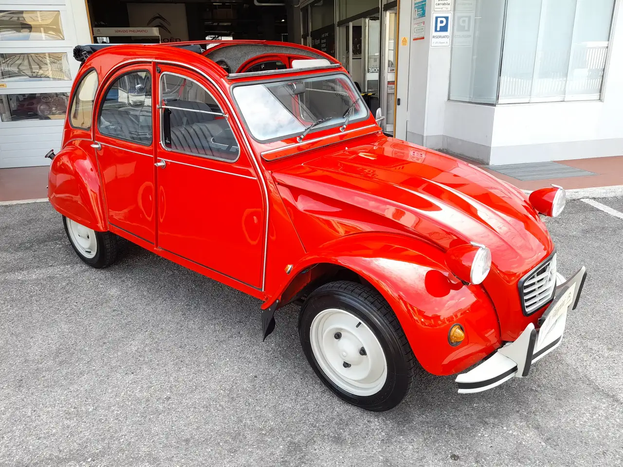 Citroen 2CV6 0.6 Special, foto 3