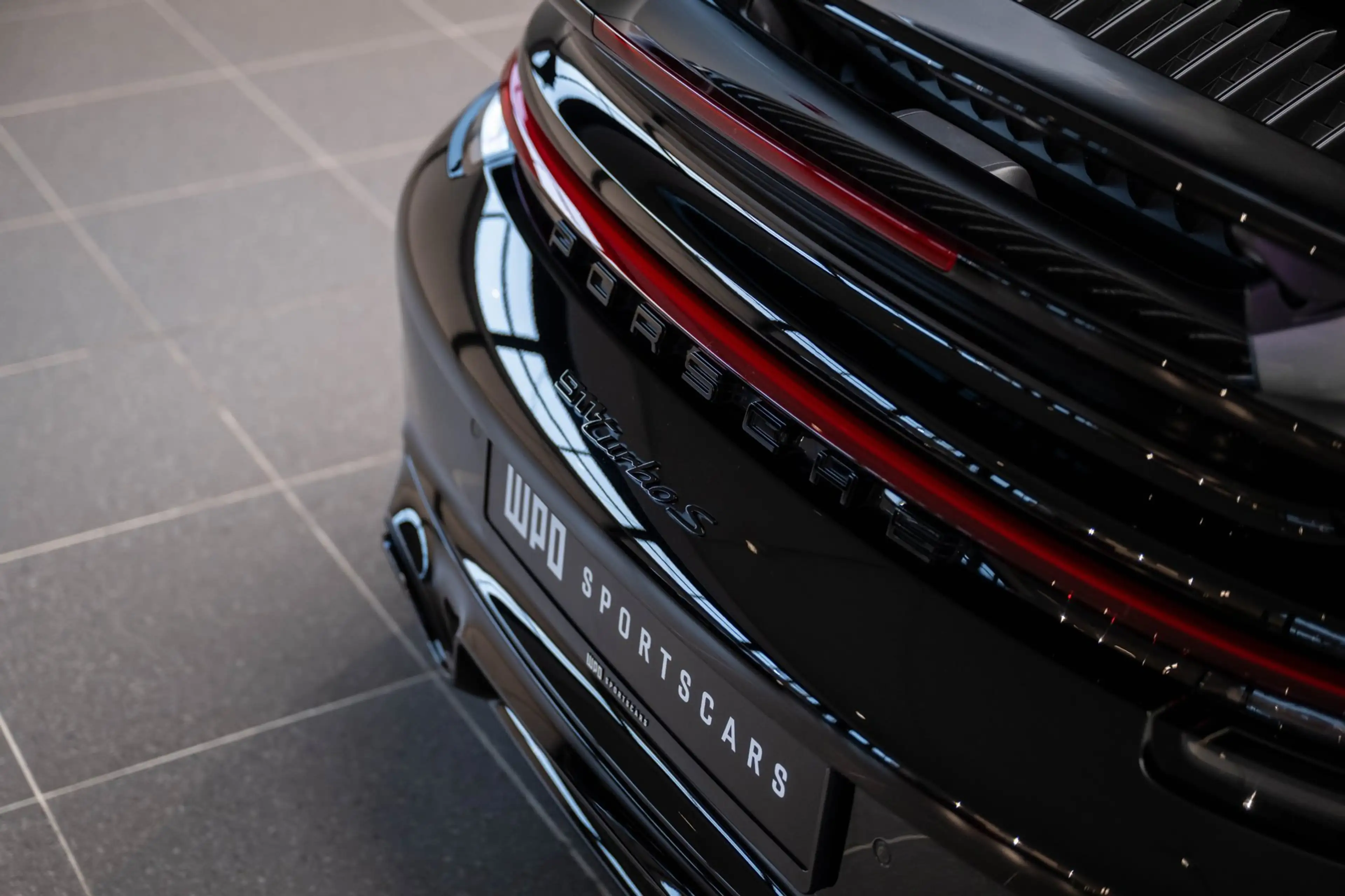 Porsche 992 992 Turbo S Cabrio — photo 15