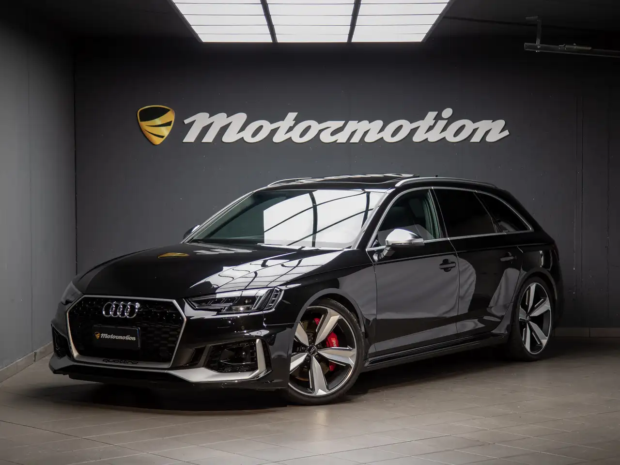 Audi RS4