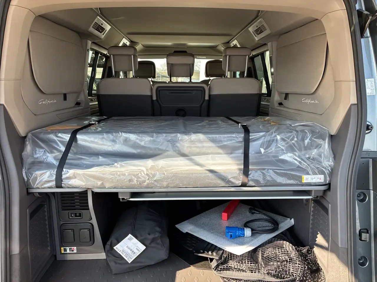 Volkswagen T7 California 2026