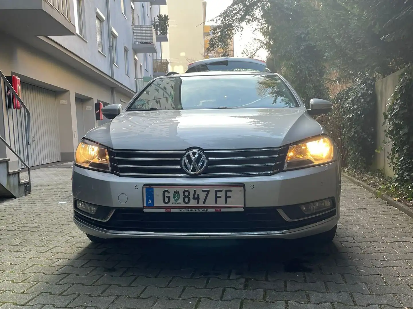 Volkswagen Passat 1,6 TDI blumotion Silber - 2