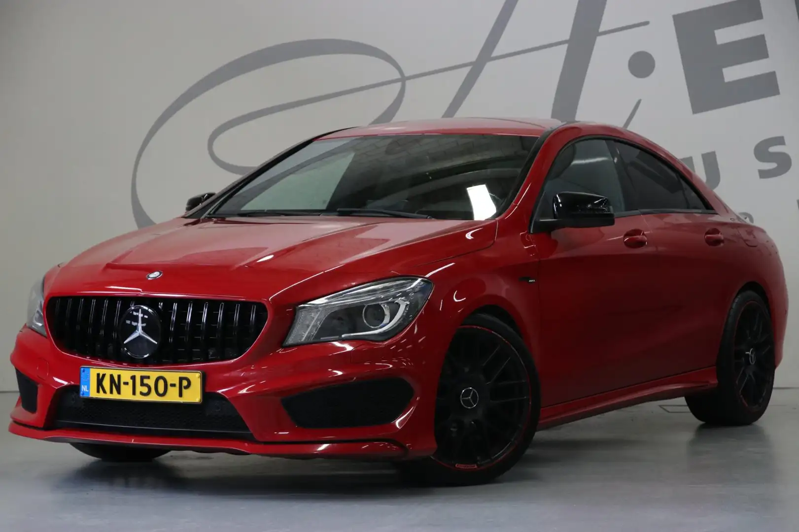 Mercedes-Benz CLA 180 AMG-styling/ Nightpakket/ Navigatie Roşu - 1