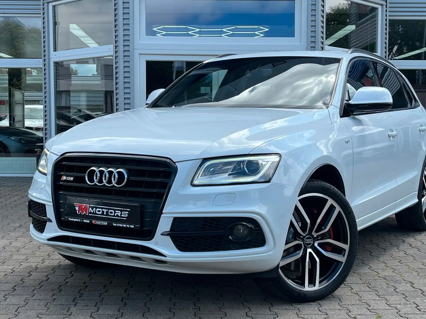 Audi SQ5 3.0 TFSI Quattro KAMERA/B&O/4SHZ/PANO/MEMORY Fehér - 2