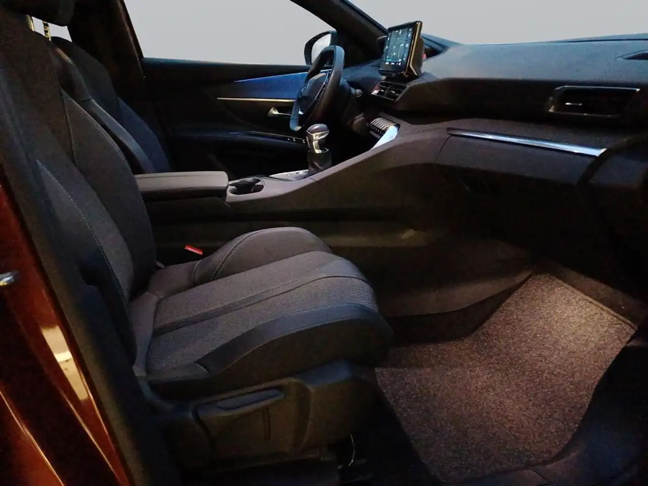 Peugeot 5008 Allure Pack PureTech 130 12