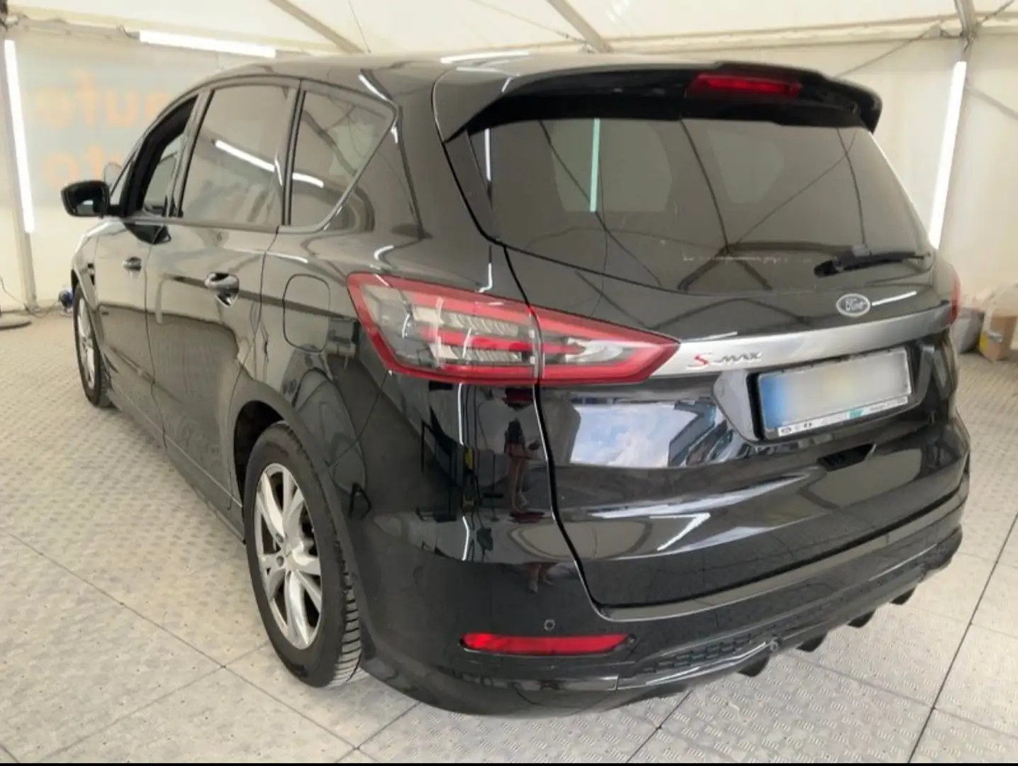 Ford S-Max ST-Line 2.0 EcoBlue SCR Aut. *7-Sitzer; PANO; LED* Schwarz - 2