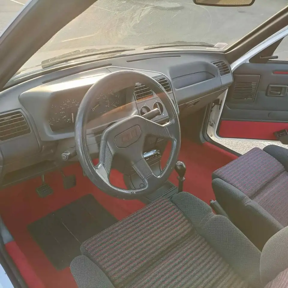 Peugeot 205 1.6 GTi, foto 10
