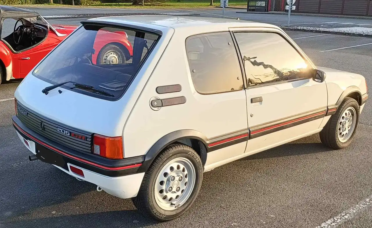 Peugeot 205 1.6 GTi, foto 4
