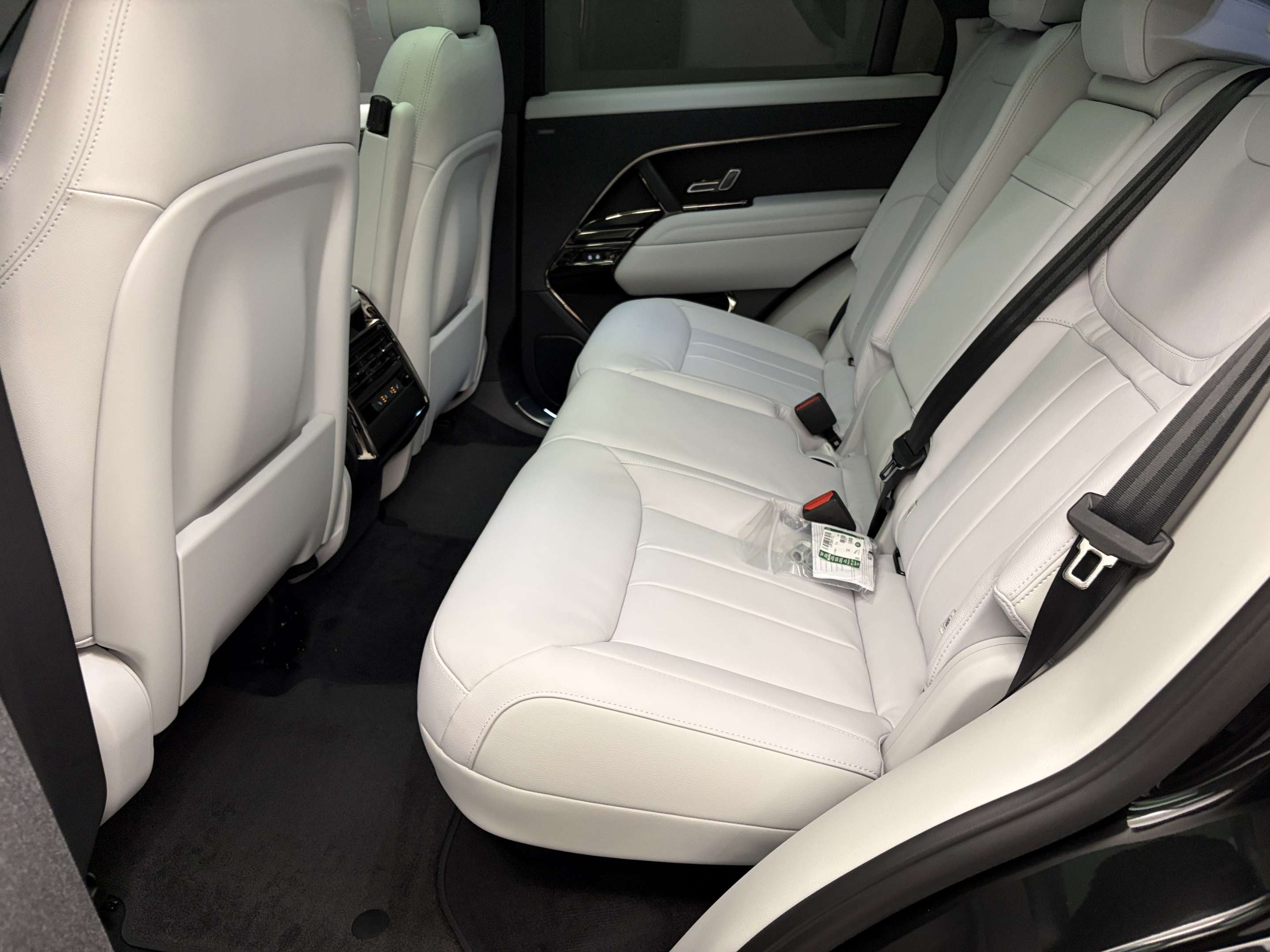 2026 Land Rover Range Rover Sport S thumb 11