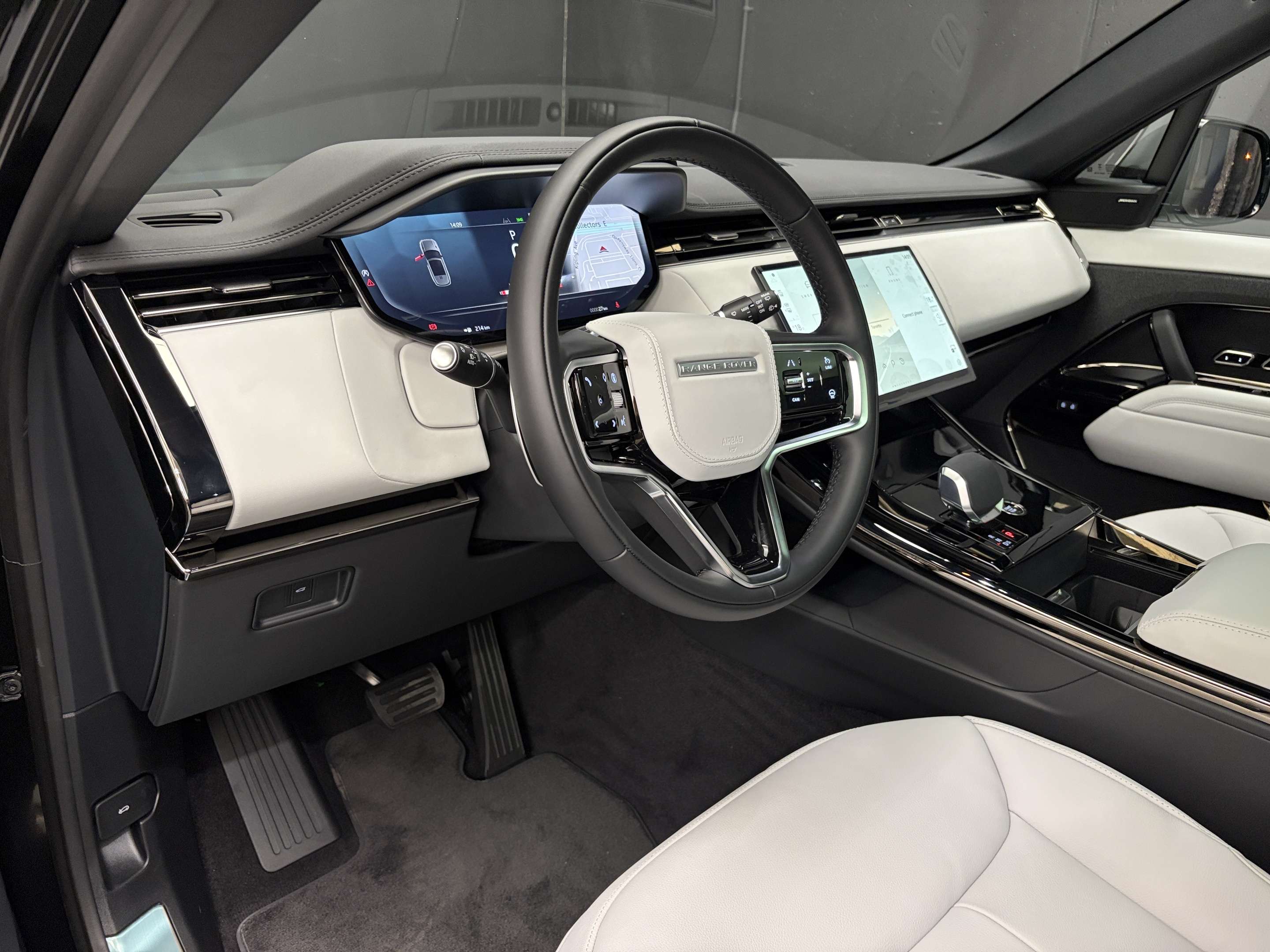 2026 Land Rover Range Rover Sport S thumb 8