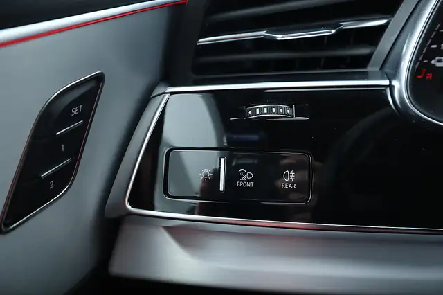 Audi Q7 55 TFSI e PHEV quattro*Sline*LUFT*HUD*ASSIST*SO... Ansicht 19