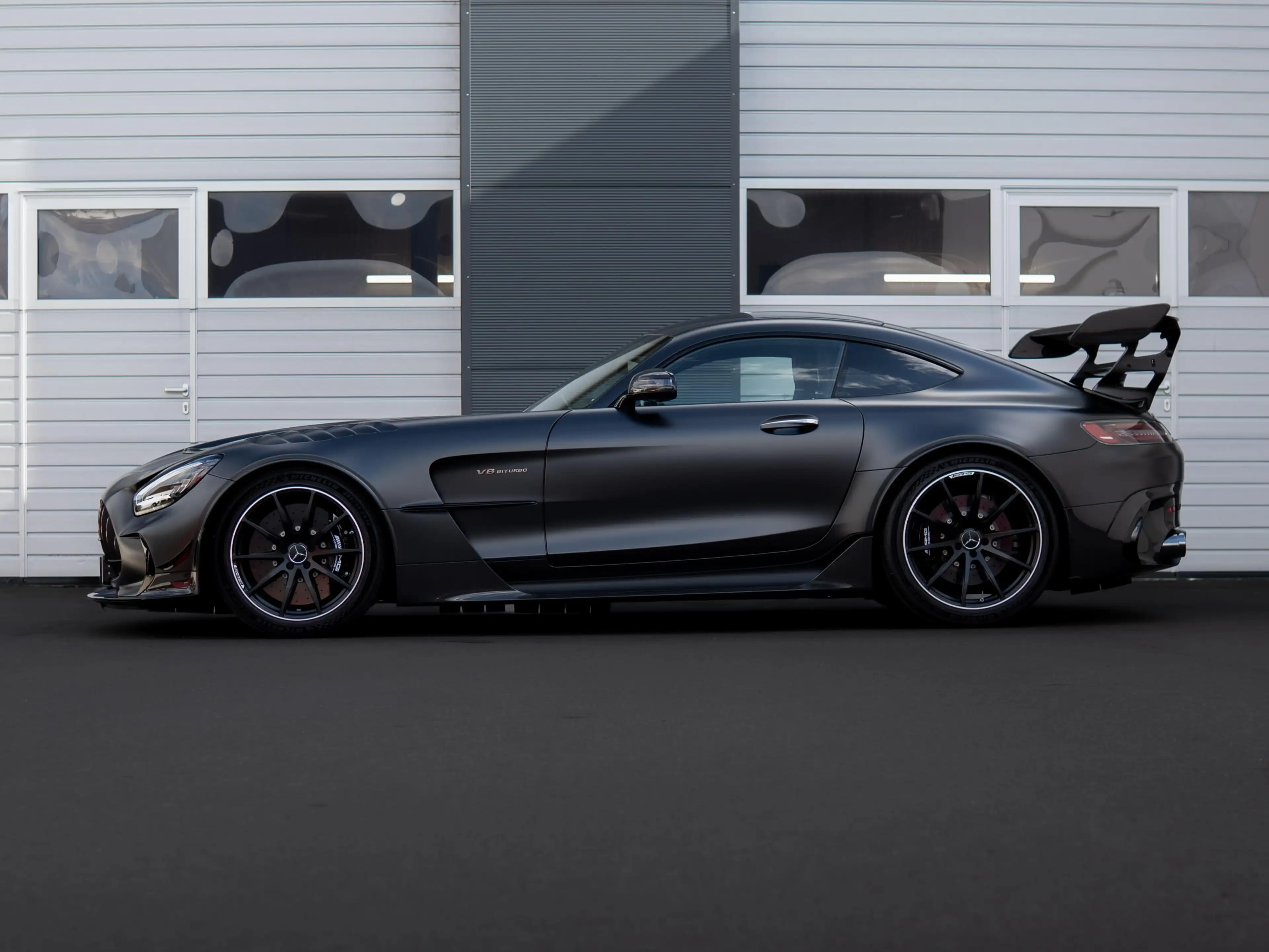 Mercedes-Benz AMG GT Coupe Black Series — photo 4