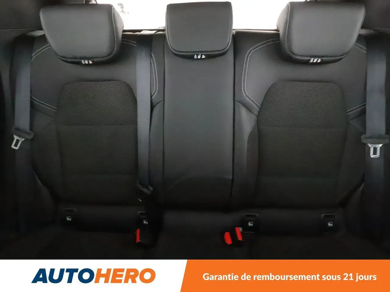 Renault Clio Citadine 5 portes — photo 15