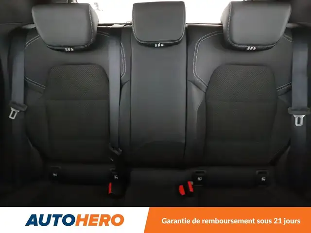 Renault Clio view 15