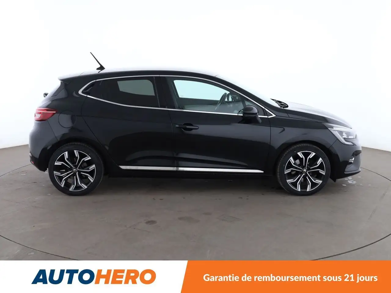 Renault Clio Citadine 5 portes — photo 7