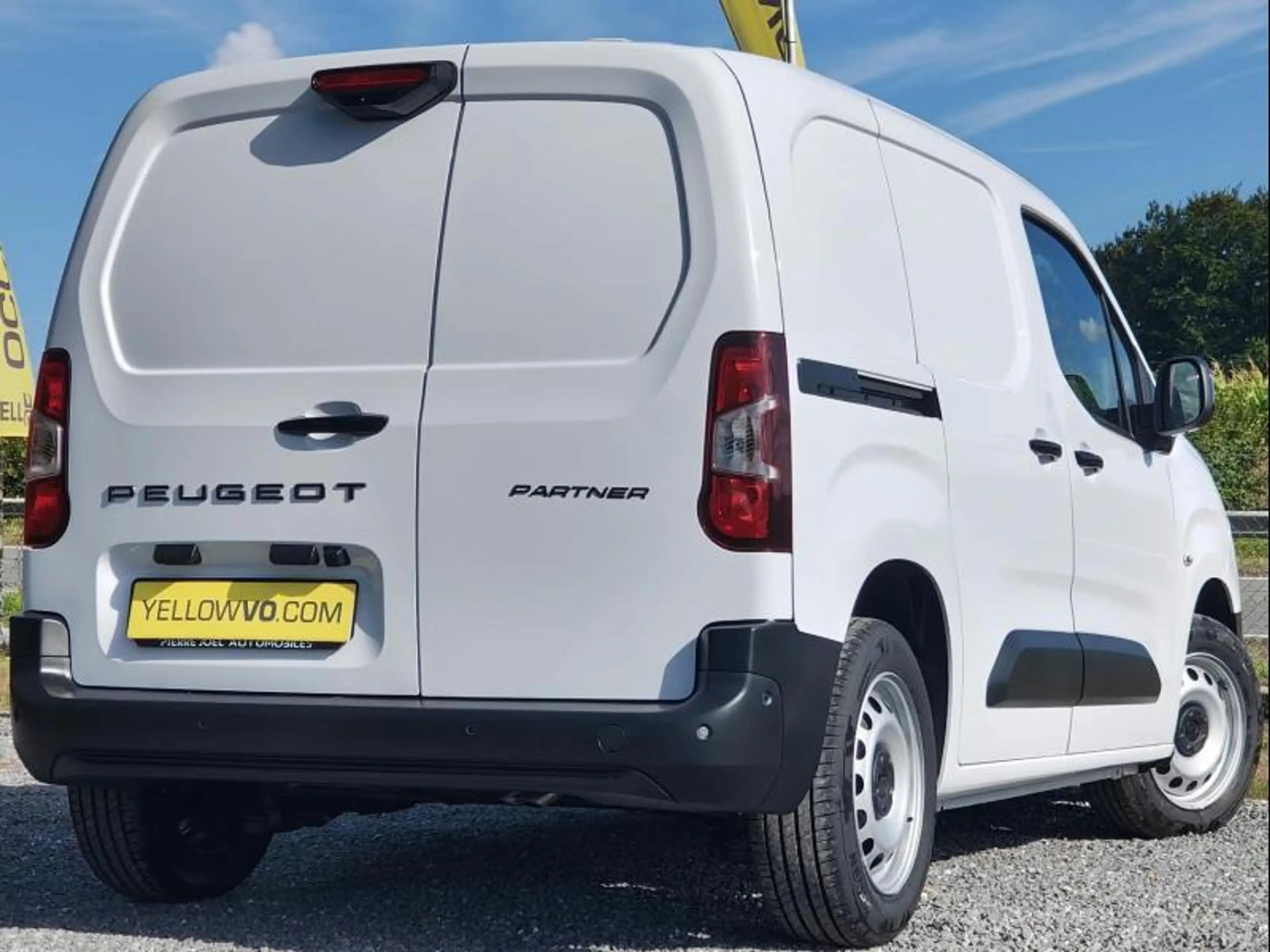 Peugeot Partner M / EAT8 / Dispo 10/2026 — photo 4