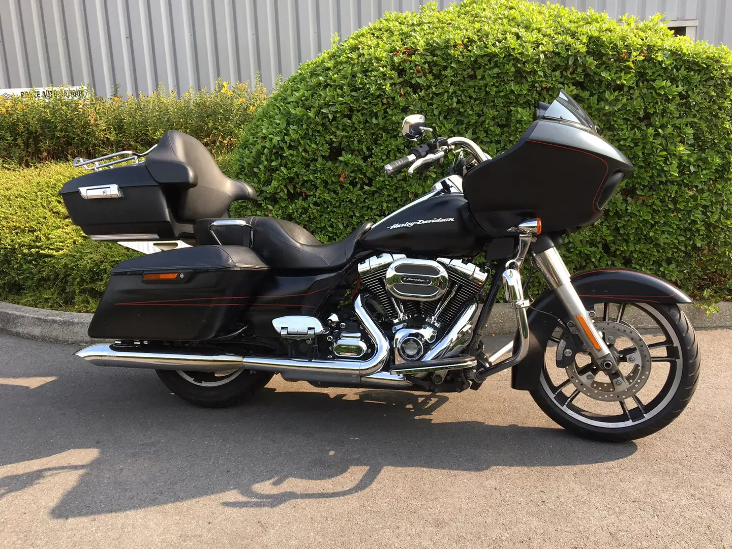 Harley-Davidson Road Glide Nero - 1
