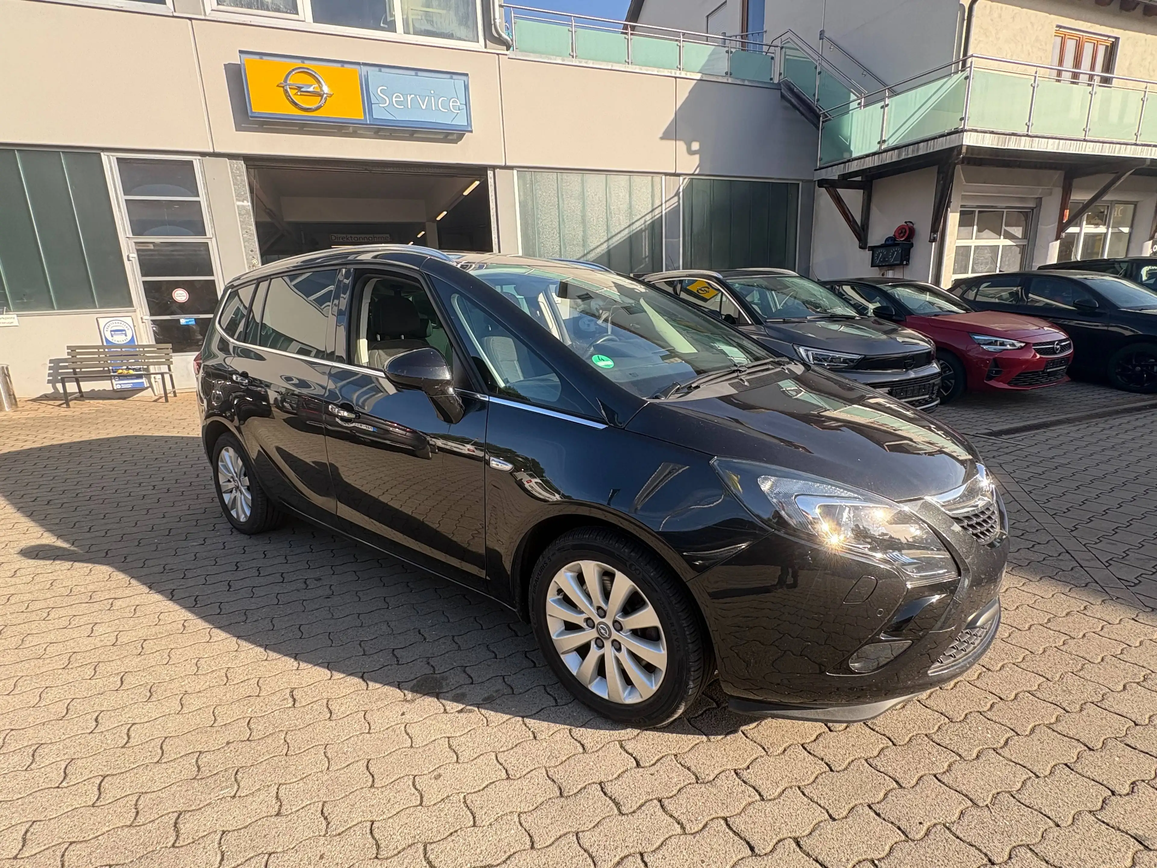 Opel Zafira Tourer Innovation — photo 3