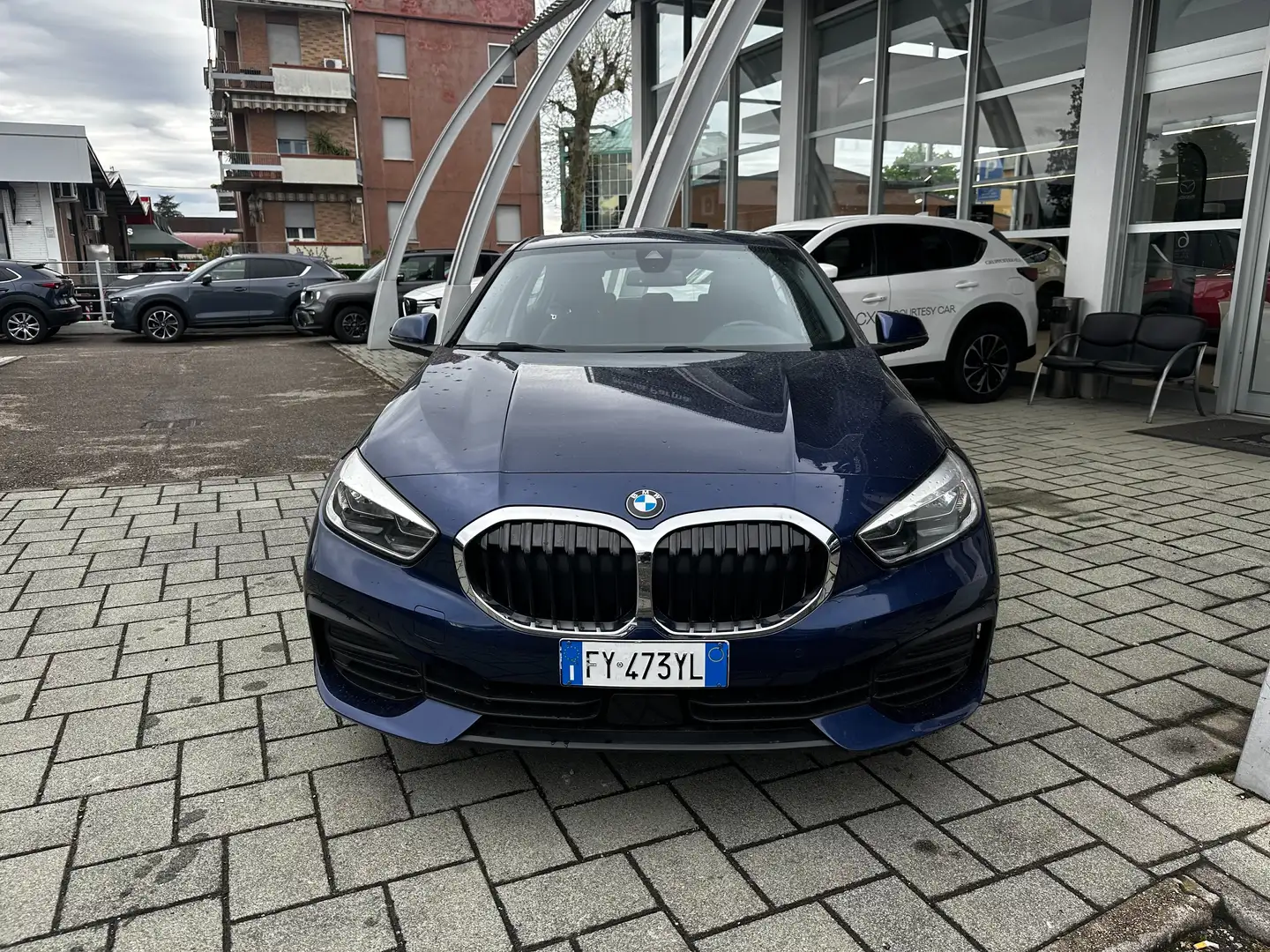 BMW 116 116d Business Advantage auto Blauw - 2