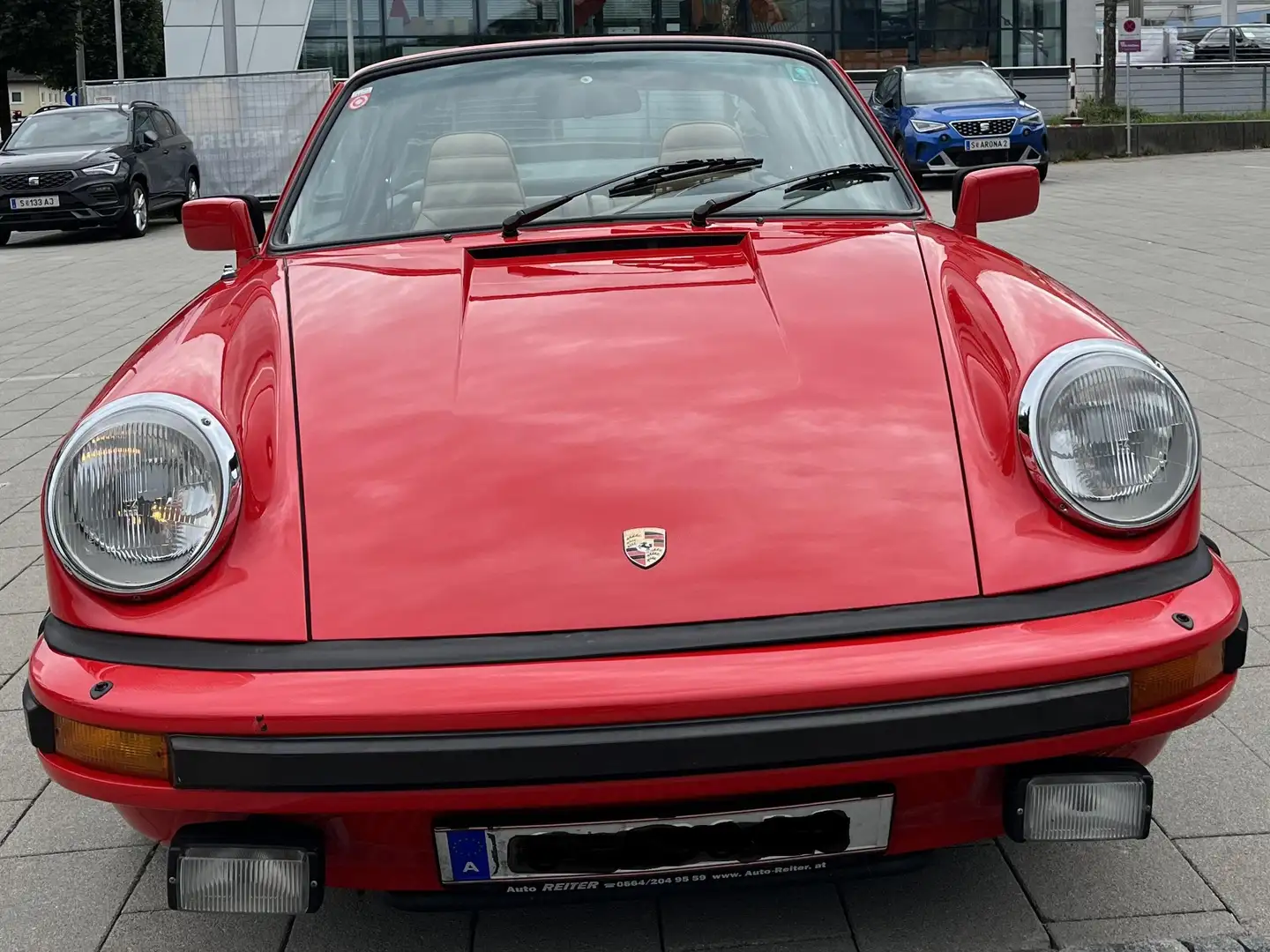 Porsche 911 SC Targa Rot - 2