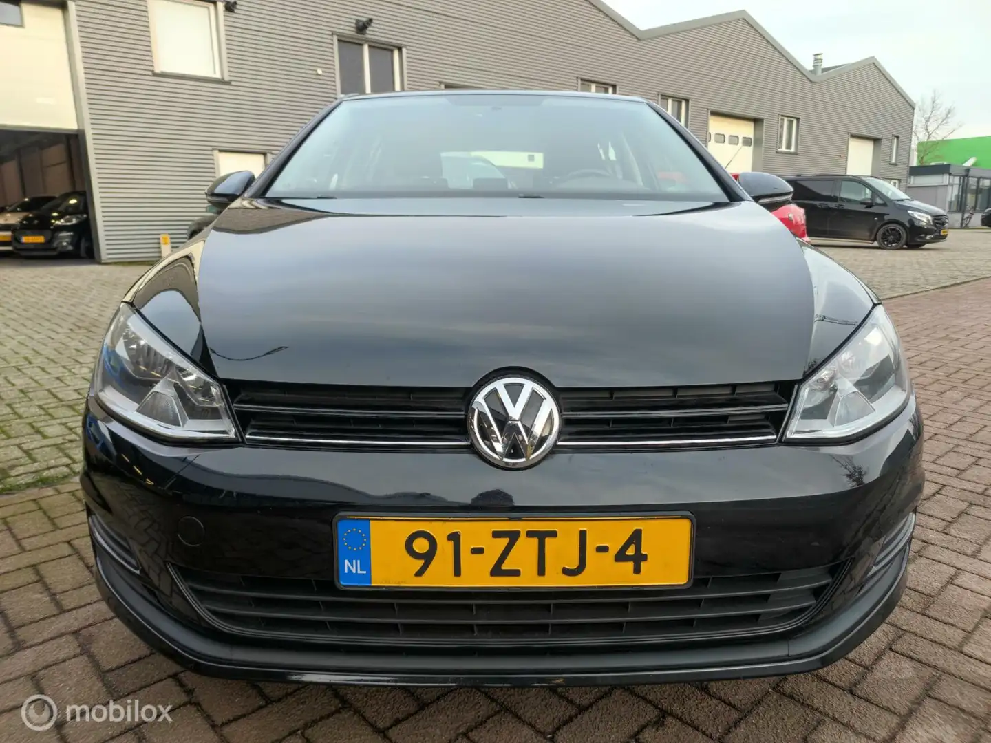 Volkswagen Golf 1.2TSi 5-deurs Airco Armsteun 4xELram 100%oh Noir - 2