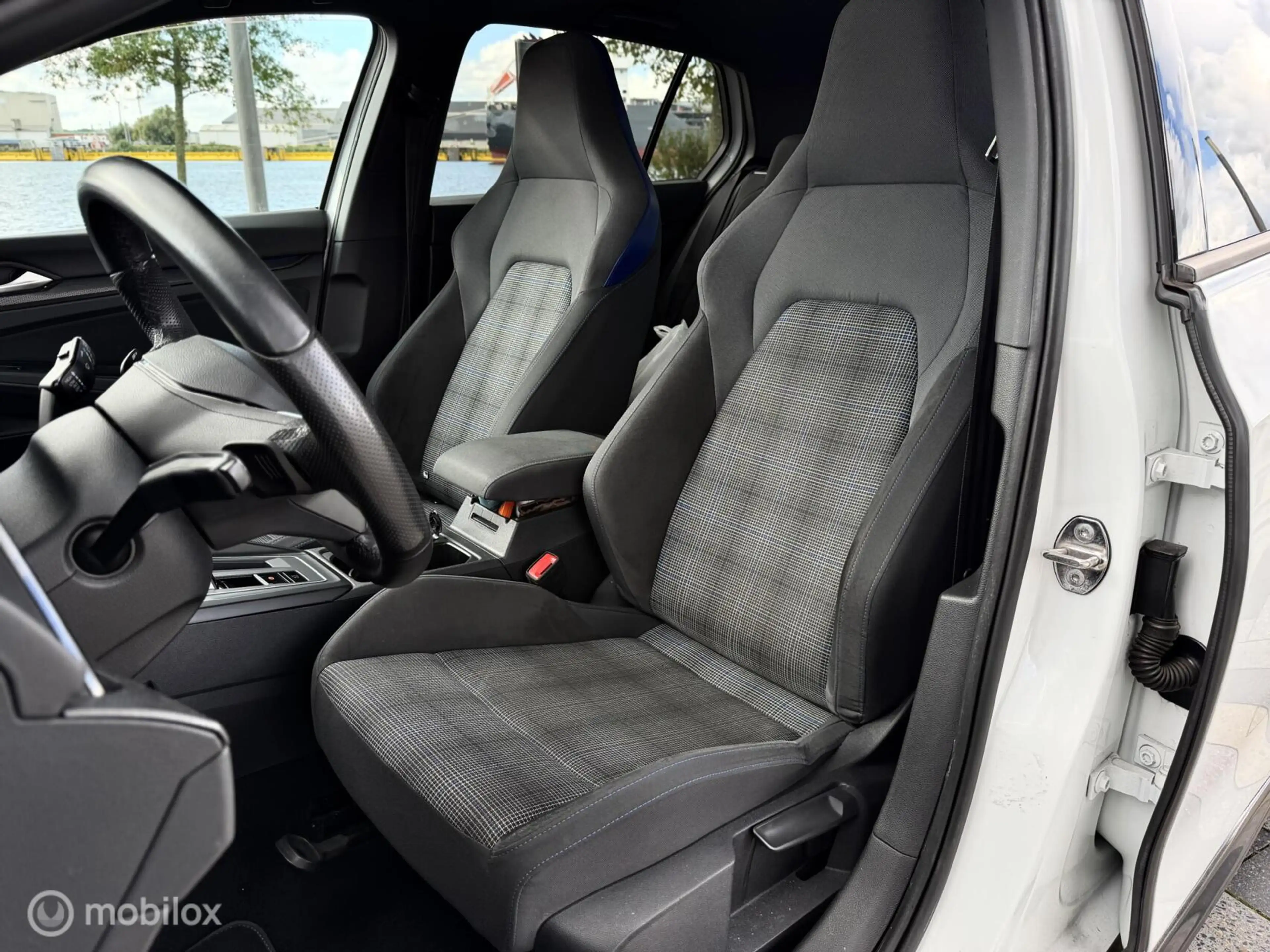 Volkswagen Golf GTE 1.4 eHybrid |Pano |ACC |Sfeer — photo 10