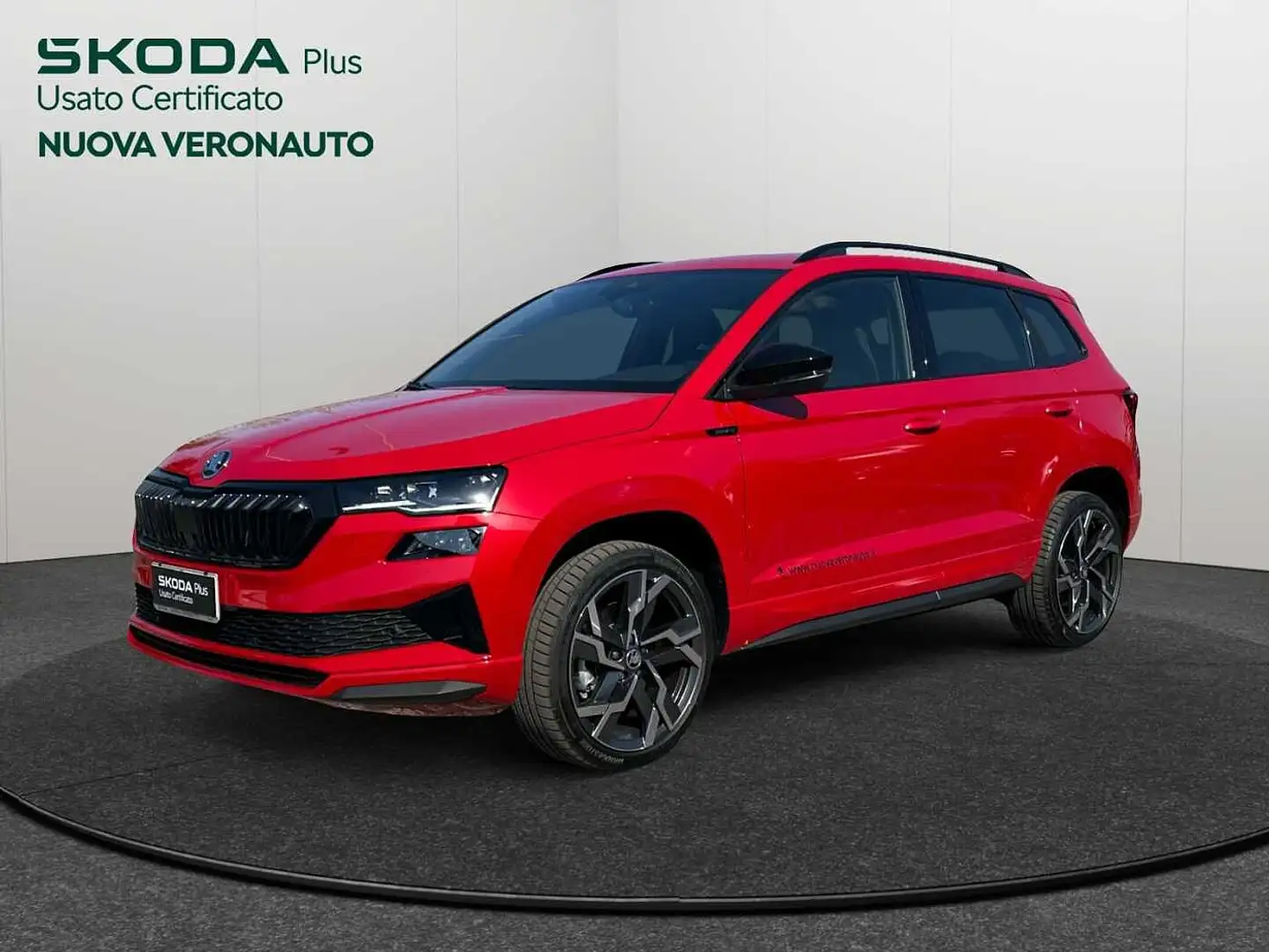 Skoda Karoq 1.5 TSI ACT DSG SportLine Rood - 1