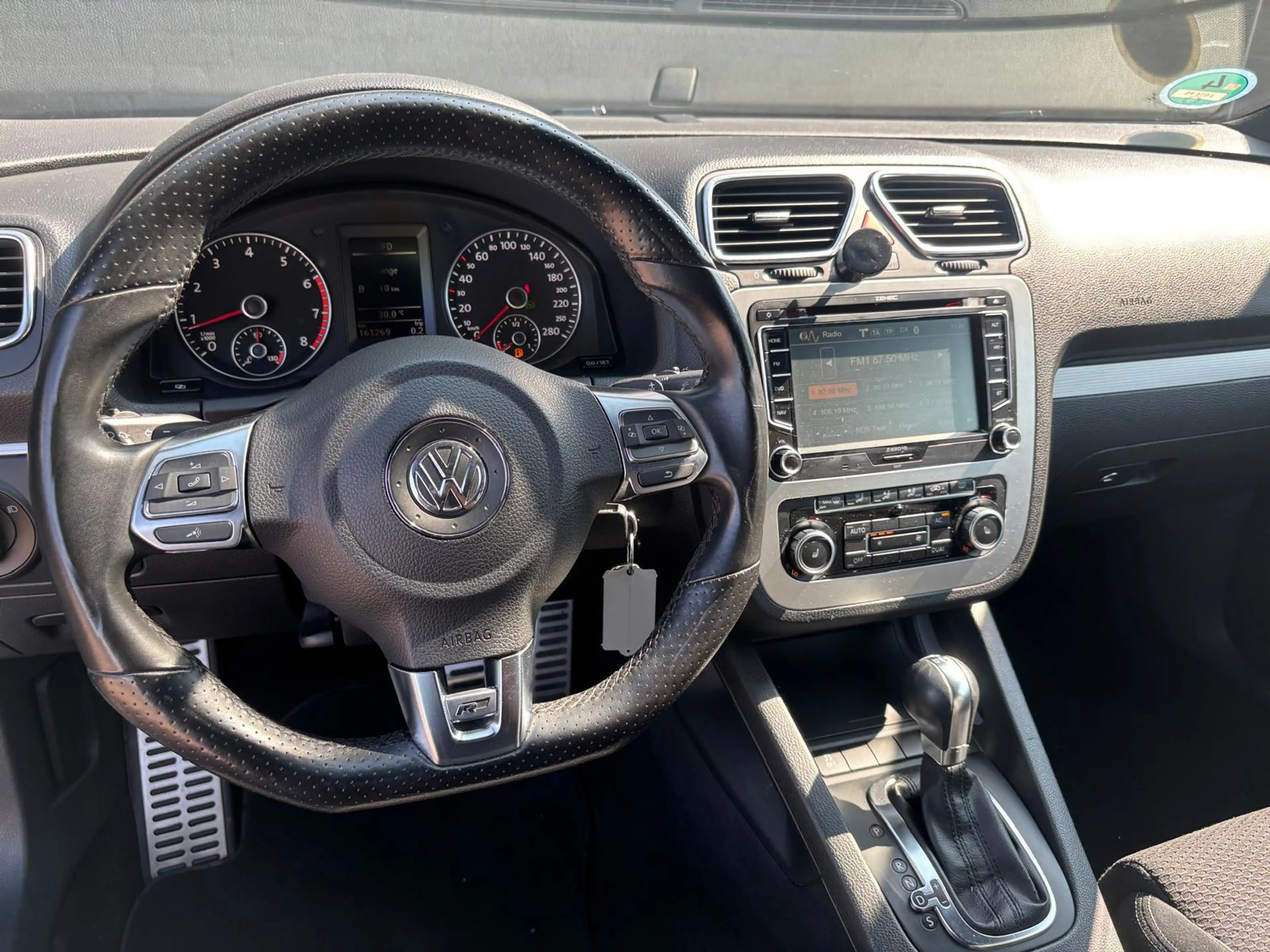 Volkswagen Scirocco 1.4 TSI R-Line Dsg Xenon — photo 13