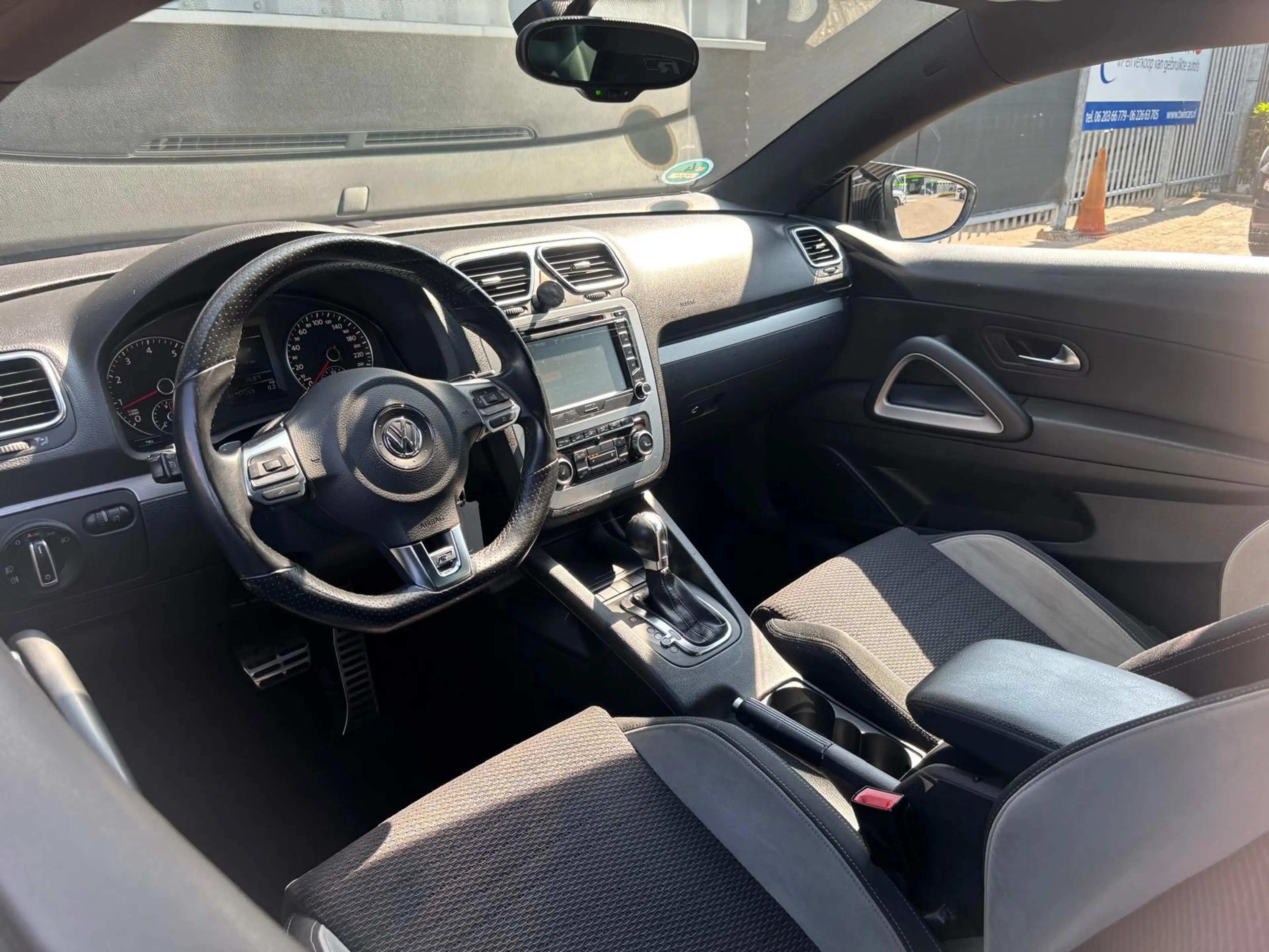 Volkswagen Scirocco 1.4 TSI R-Line Dsg Xenon — photo 11