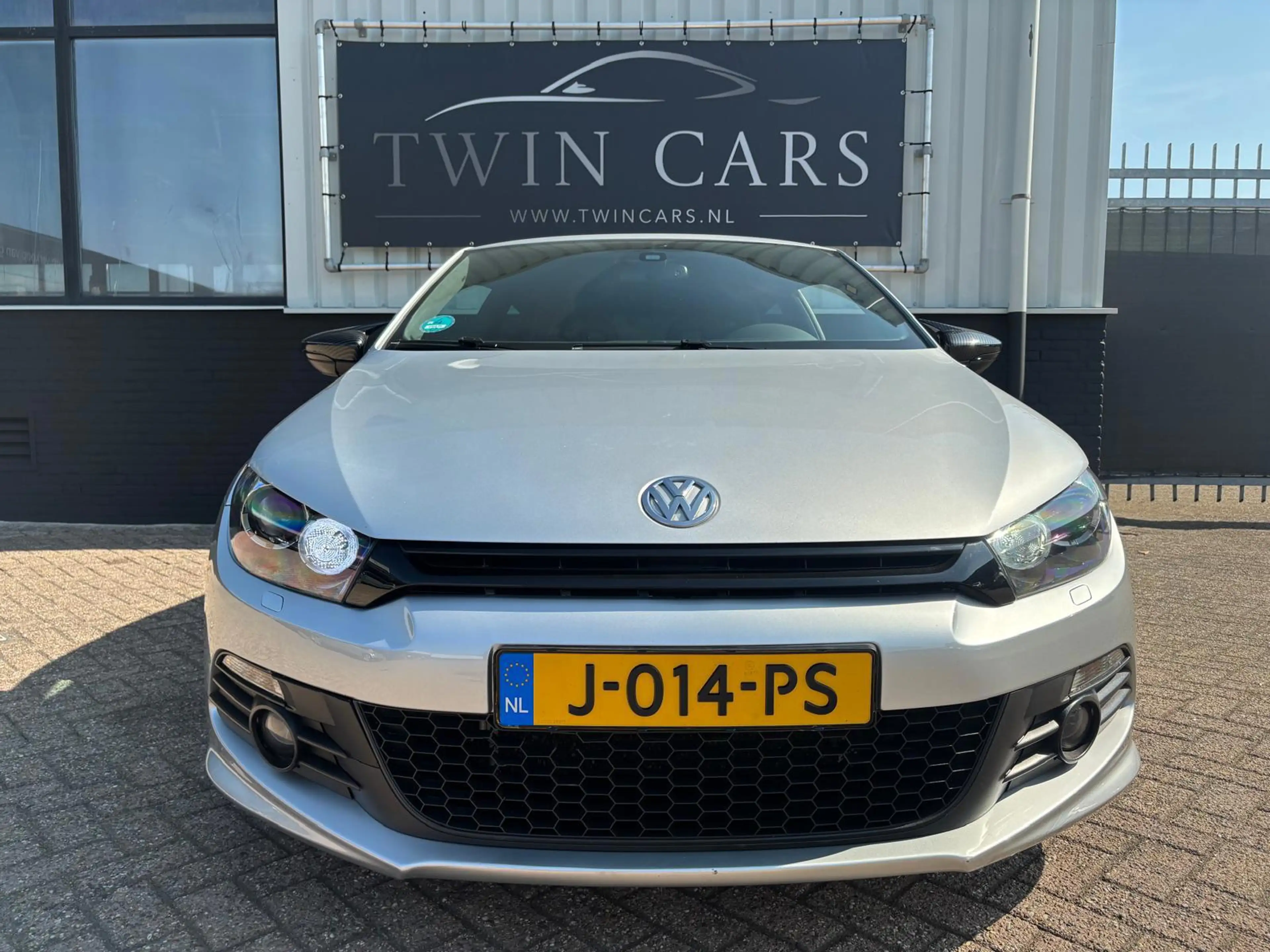 Volkswagen Scirocco 1.4 TSI R-Line Dsg Xenon — photo 2