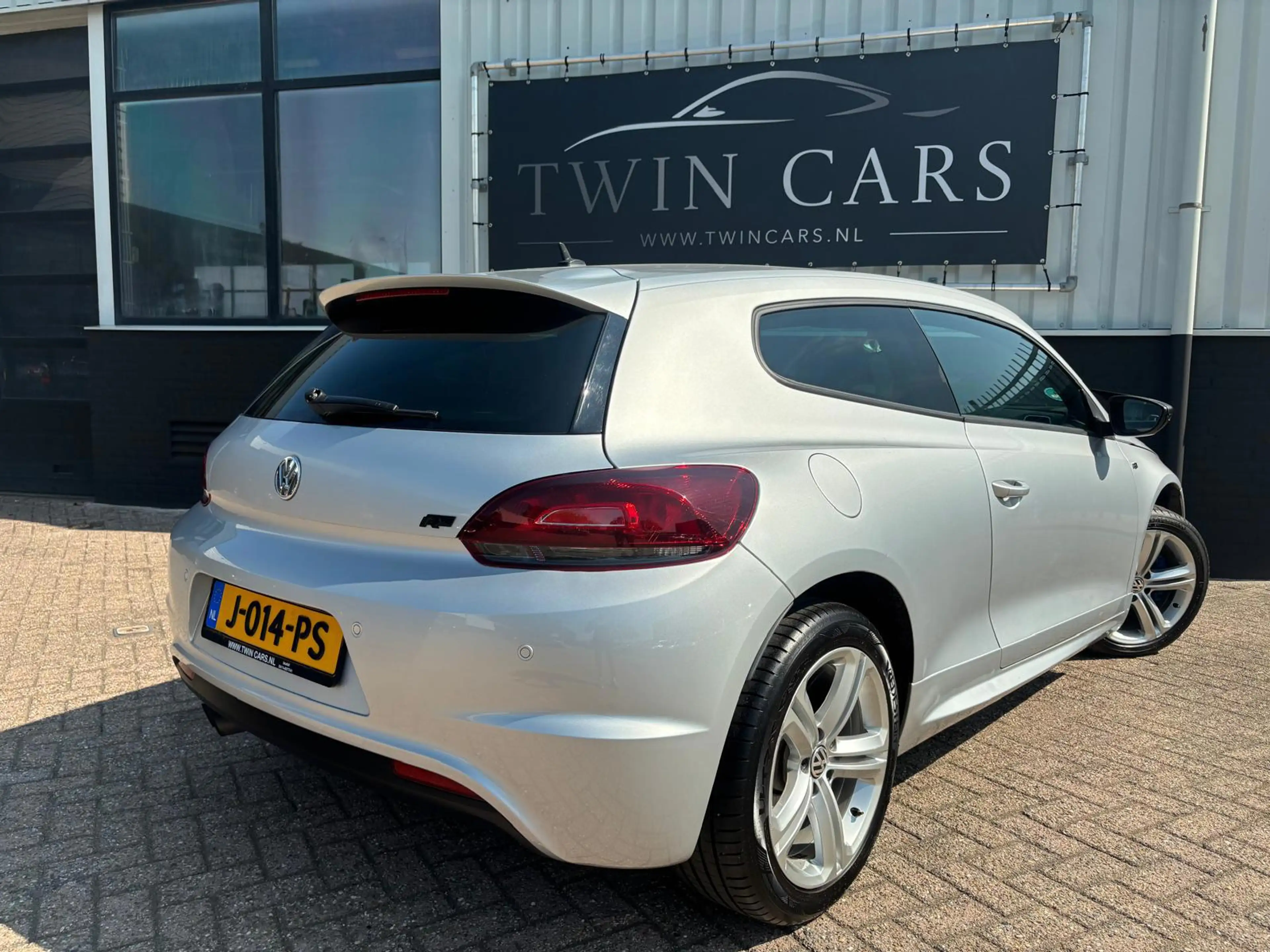 Volkswagen Scirocco 1.4 TSI R-Line Dsg Xenon — photo 6