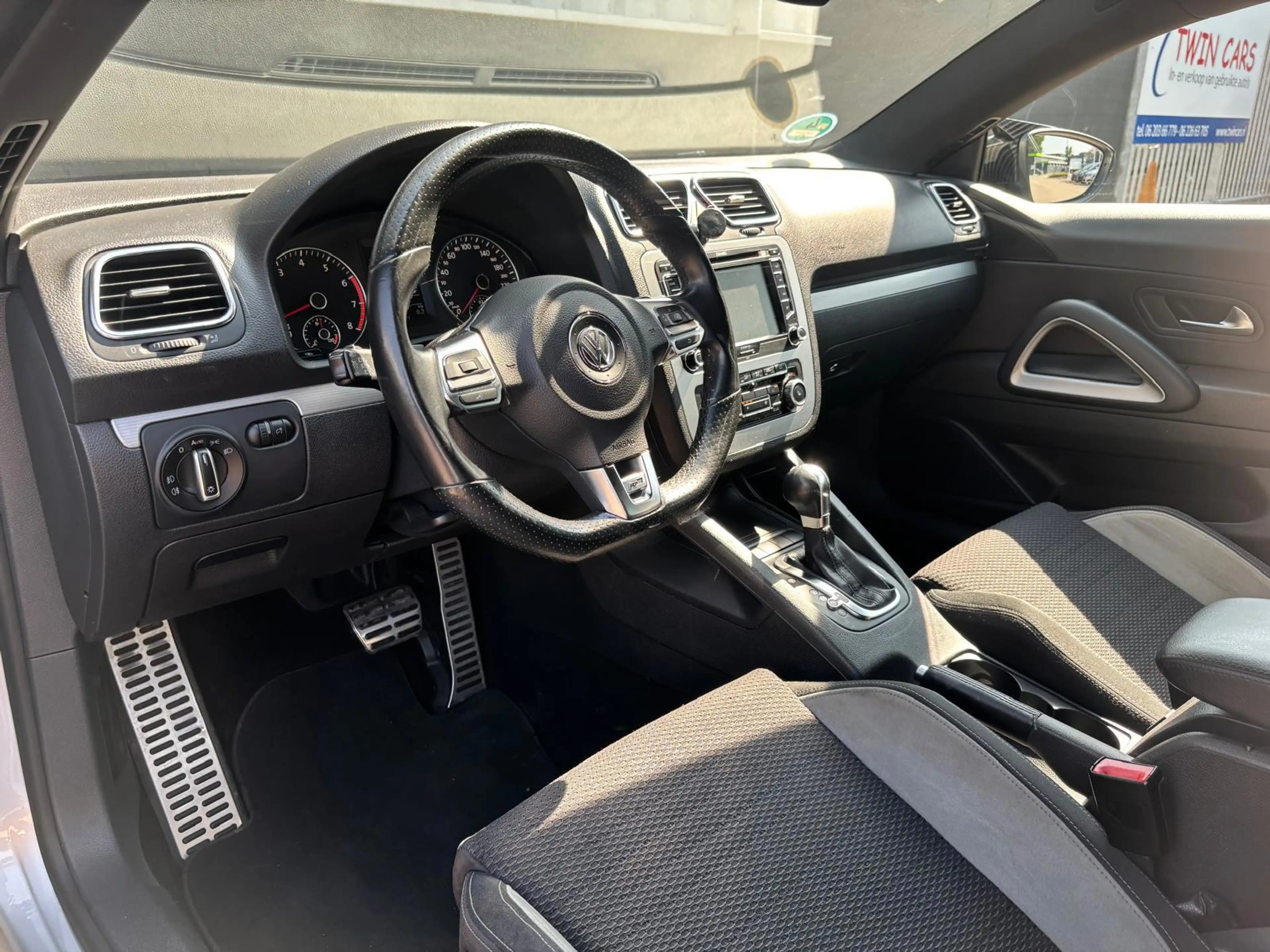 Volkswagen Scirocco 1.4 TSI R-Line Dsg Xenon — photo 12