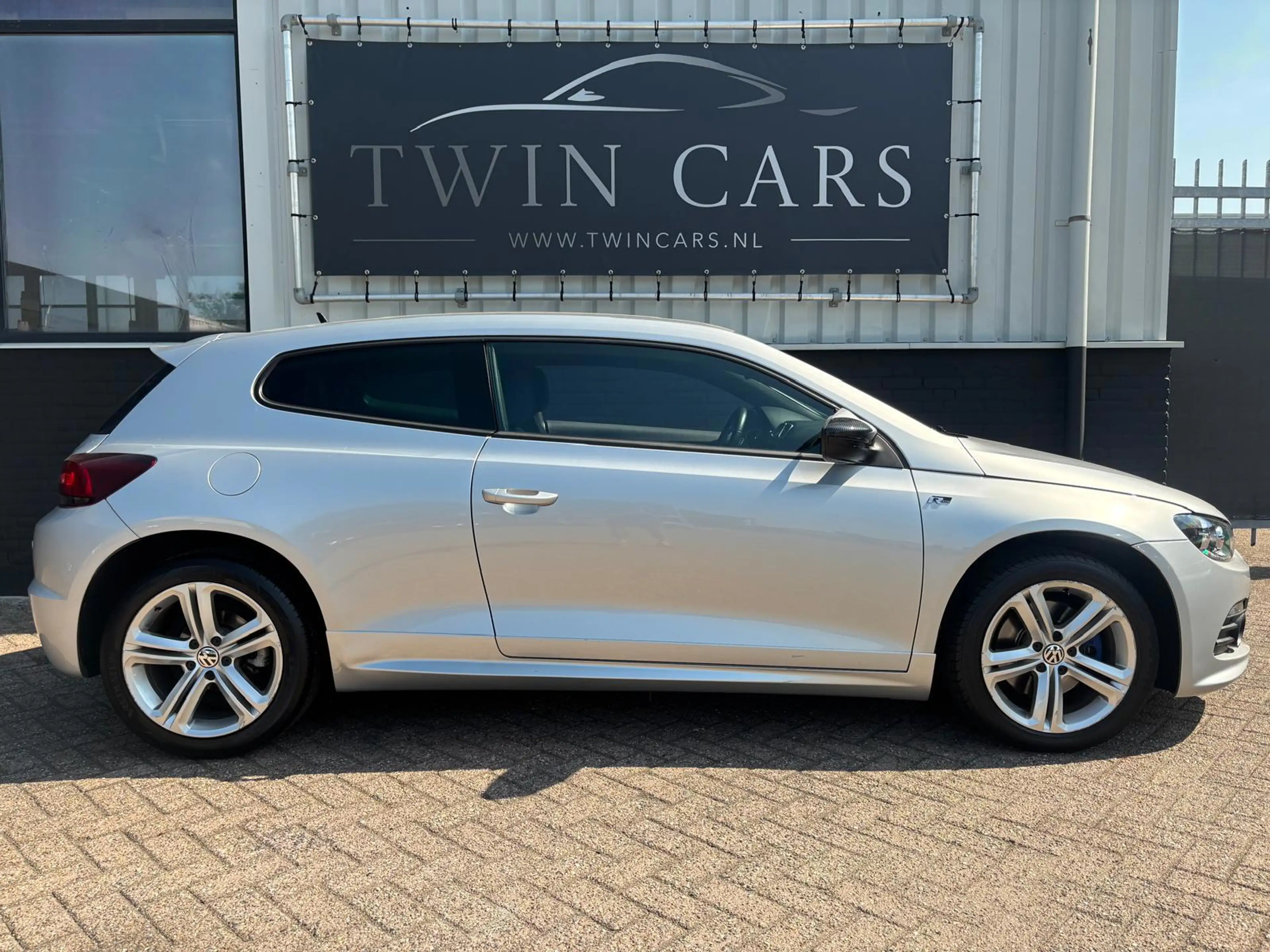 Volkswagen Scirocco 1.4 TSI R-Line Dsg Xenon — photo 8