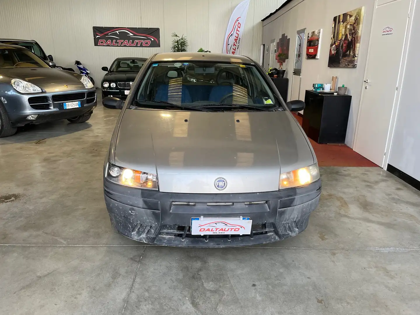 Fiat Punto 3p 1.2 Gris - 2