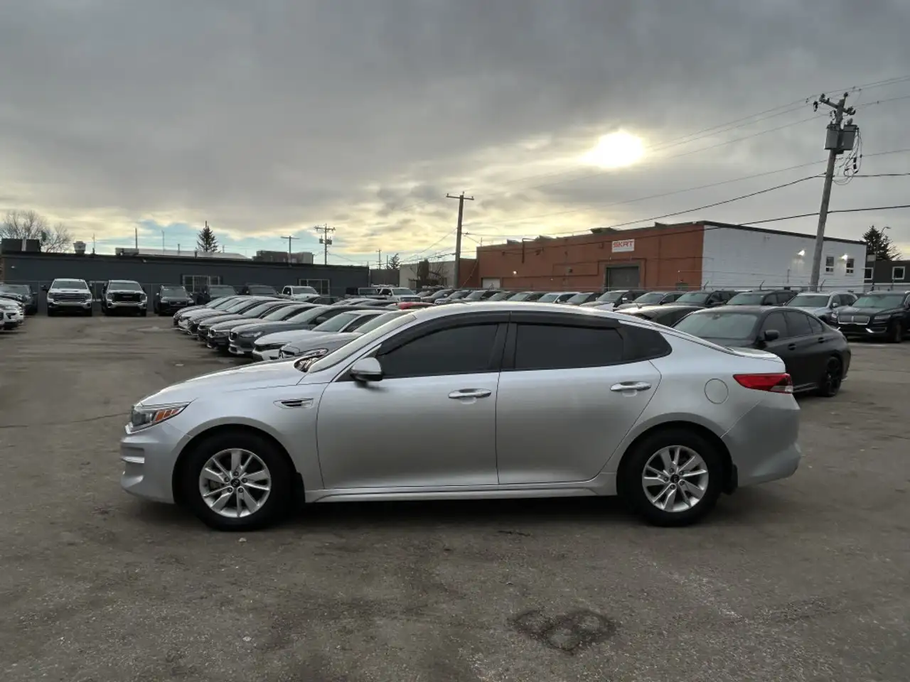 Kia Optima снимка Kia Optima