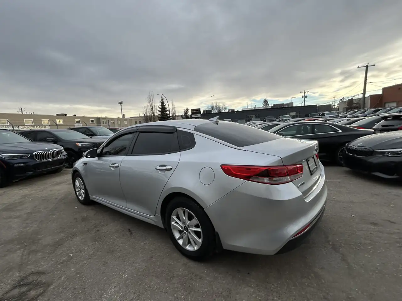 Kia Optima снимка Kia Optima