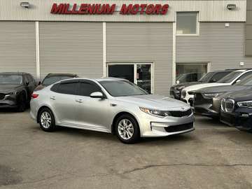 LX AUTOMATIC 4 DOOR SEDAN/EASY FINANCING AVAILABLE