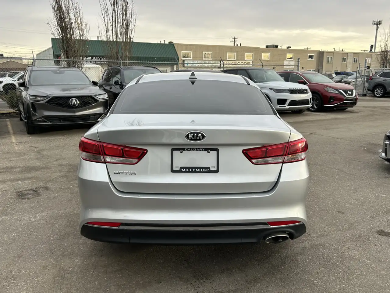 Kia Optima снимка Kia Optima