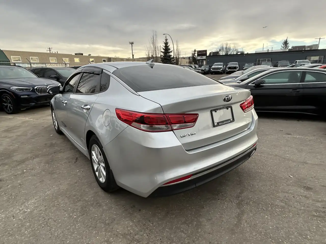 Kia Optima снимка Kia Optima